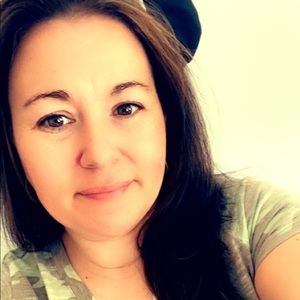 Meet your Posher, Carly